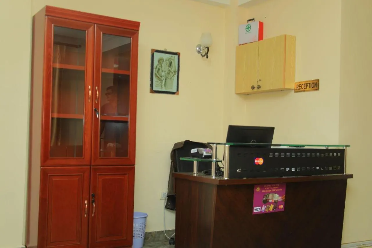 V Hotel And Apartment Addisz-Abeba